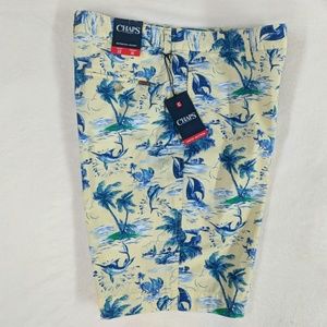 Chaps 32 waist men's Bermuda shorts (10 inseam)